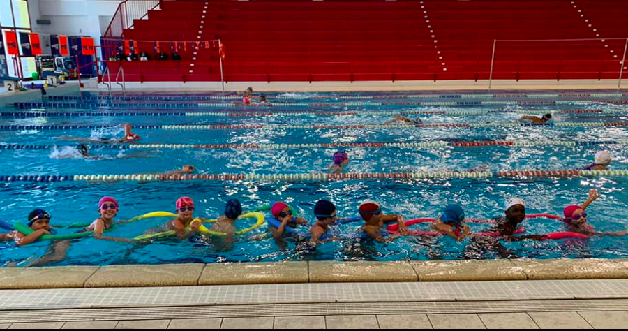 Iniziano i corsi estivi alla piscina di Pieve Emanuele