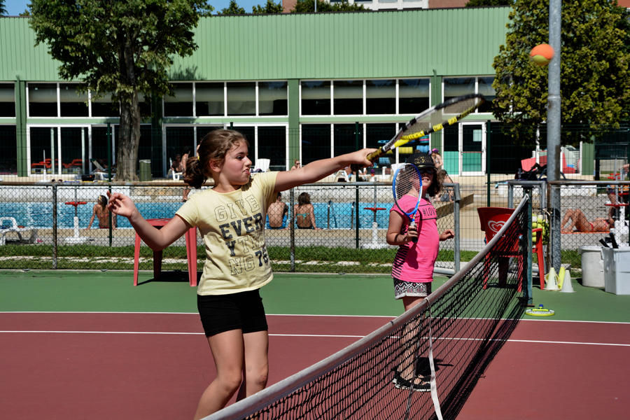 Scuola Tennis Monza, un mese di prove gratuite per ragazzi e adulti al centro sportivo Triante
